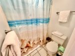 Master Bathroom - Tub/Shower